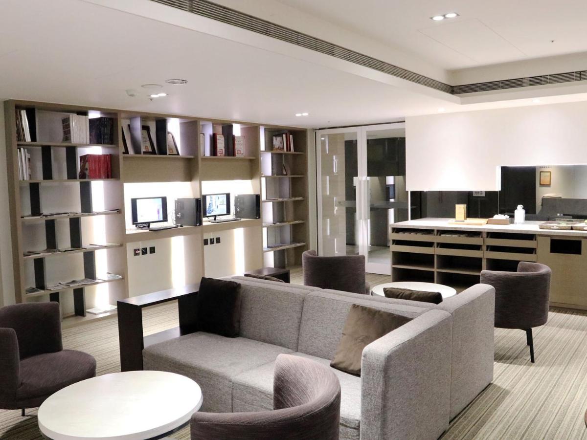 Hsin Hotel Chiayi Eksteriør billede The lounge at the airport