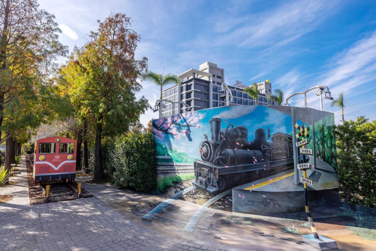 Hsin Hotel Chiayi Eksteriør billede The mural in 2019