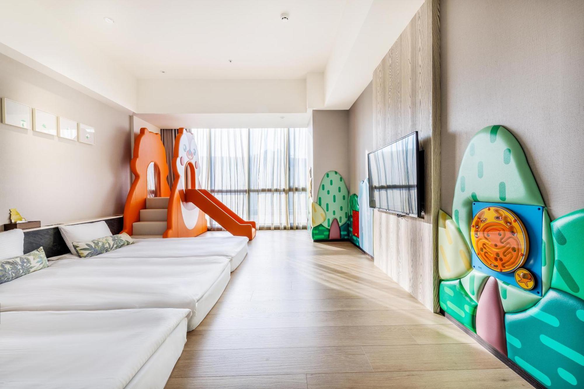 Hsin Hotel Chiayi Eksteriør billede Family Suite