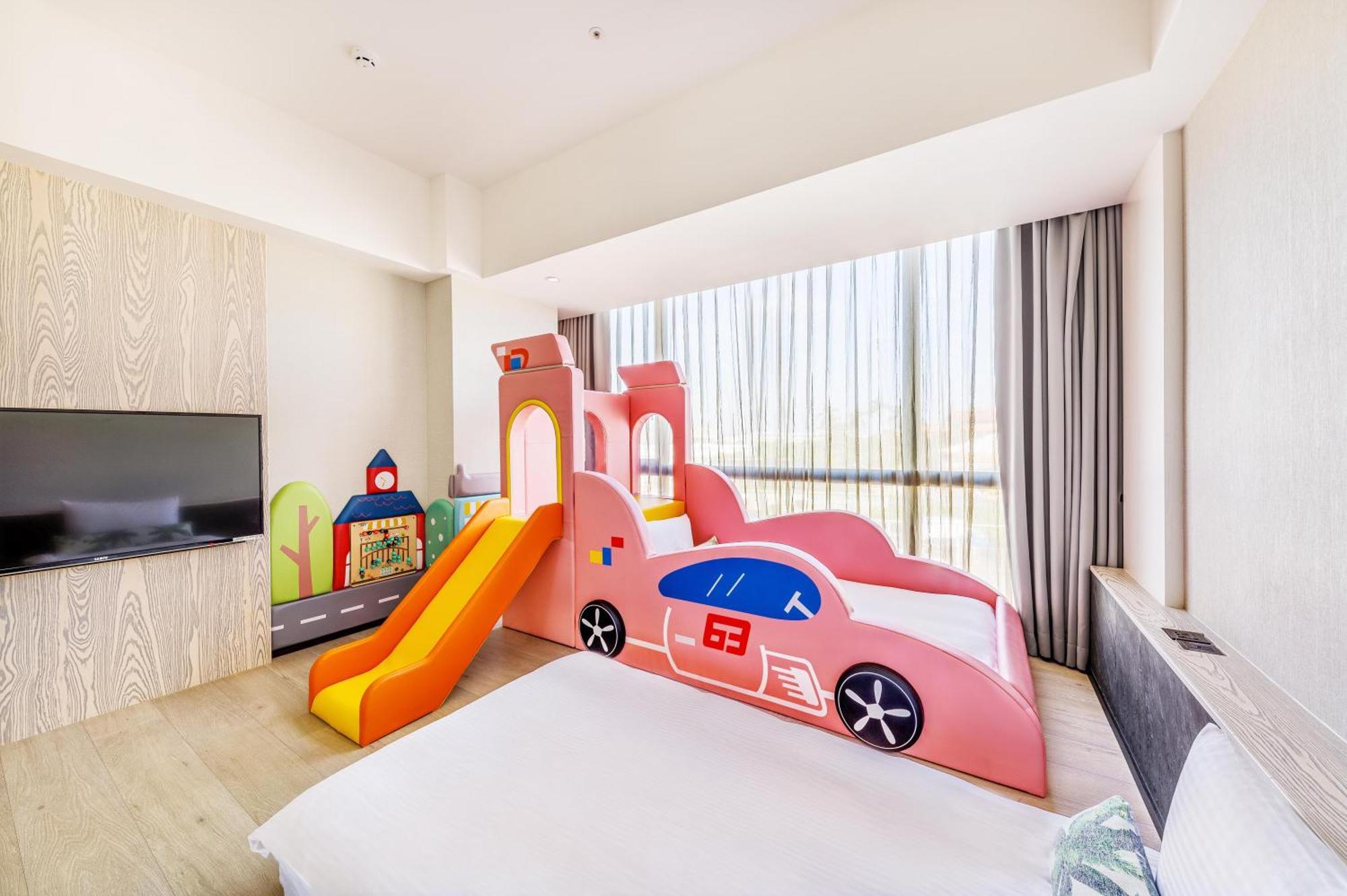 Hsin Hotel Chiayi Eksteriør billede Family Suite